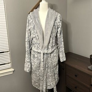 NEW Vera Bradley Hooded Fleece Sherpa Robe